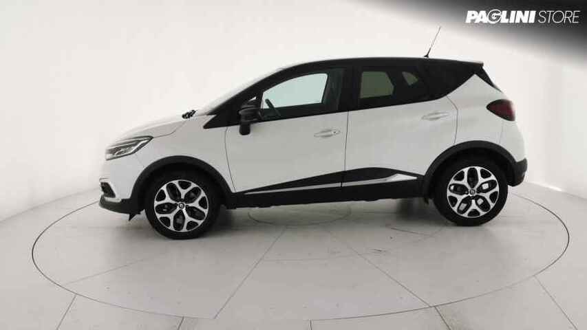 RENAULT Captur 00670750_VO38023454