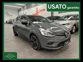 RENAULT Clio Sporter 00011846_VO38023184
