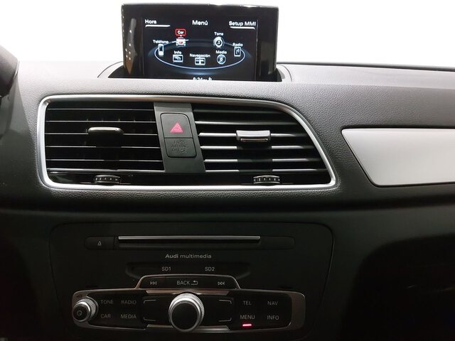 Inside Q3 Diesel  Blanco