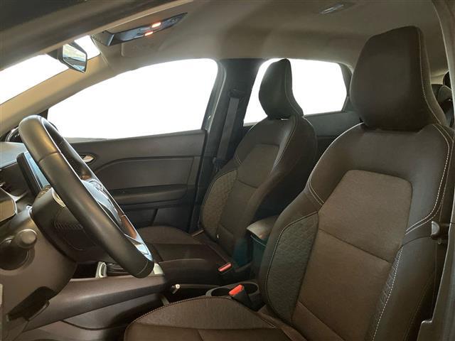 RENAULT Captur 00984801_VO38023207