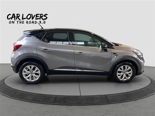 RENAULT Captur 05257169_VO38013034