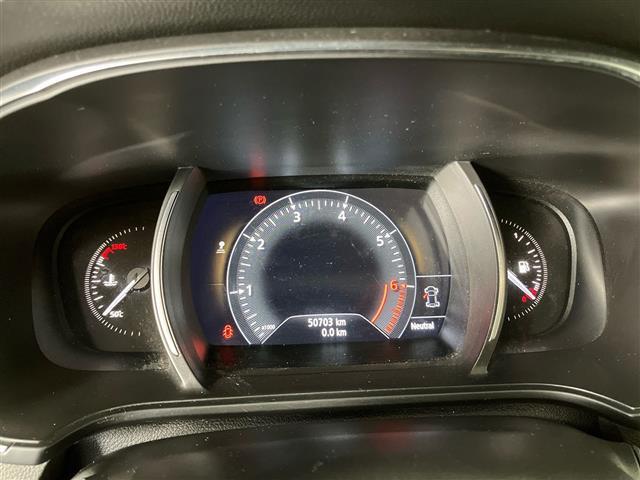 RENAULT Megane 00985227_VO38023207