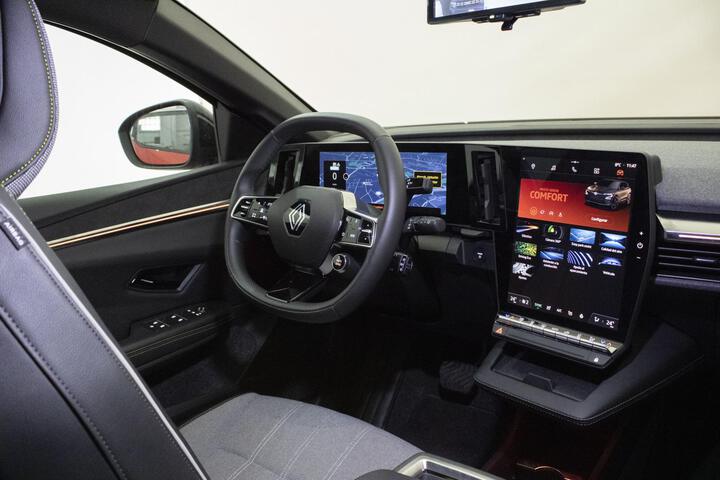 Inside Mégane Eléctrico  Rojo Deseo
