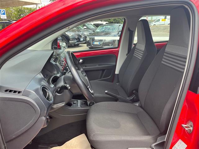 VOLKSWAGEN up  5p 2017 02641093_VO38043366