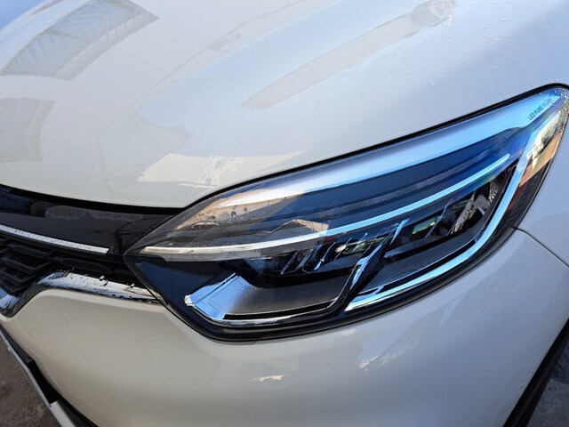 Outside Captur  BEIGE