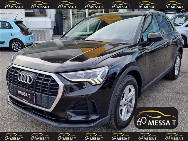 AUDI Q3 II 2018 00187932_VO38023507