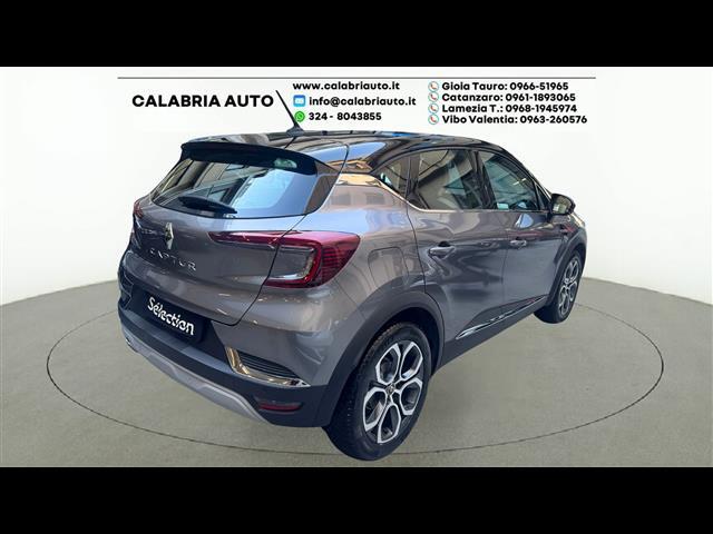 RENAULT Captur 00007160_VO38033579