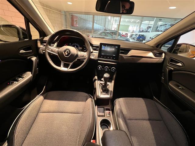 RENAULT Captur 01249485_VO38013065