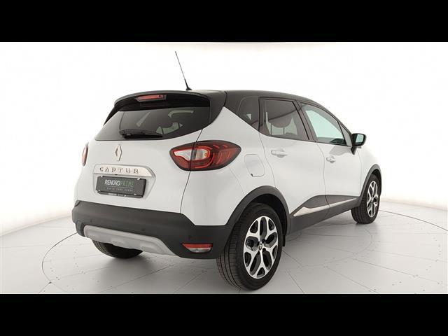 RENAULT Captur 00942258_VO38023732