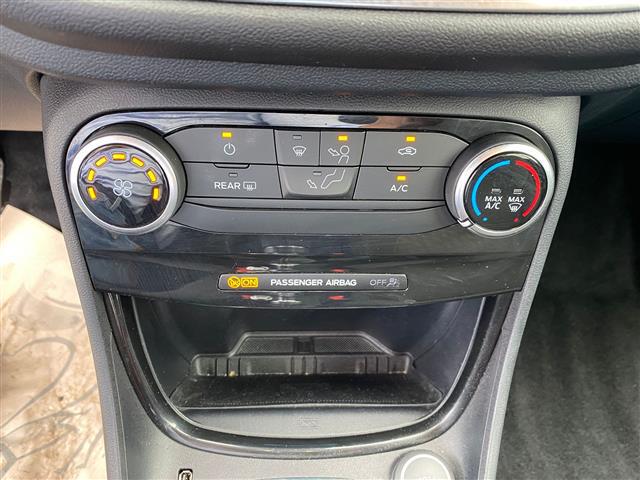 FORD Puma 02641119_VO38043366