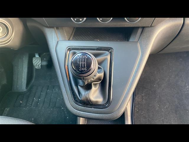 RENAULT Kangoo 00330776_VO38013550