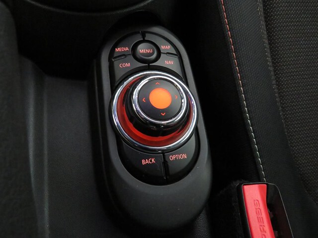 Inside  F60 Countryman  Moonwalk Grey