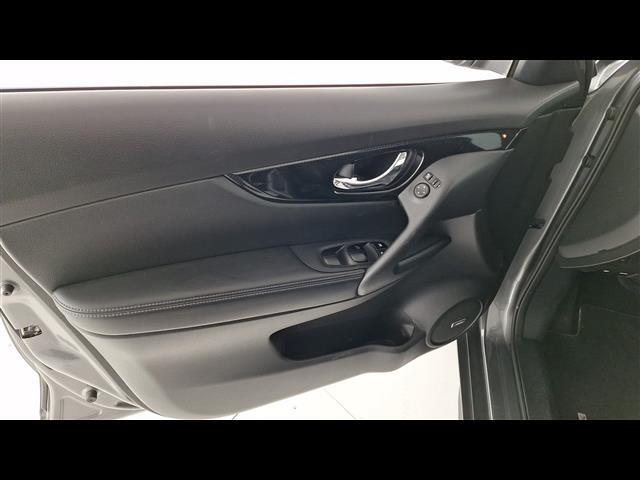 NISSAN X Trail 00973902_VO38023732