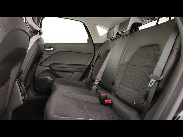 RENAULT Captur 00946655_VO38023732