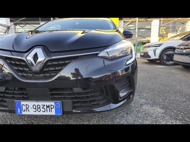 RENAULT Clio 00025757_VO38013404