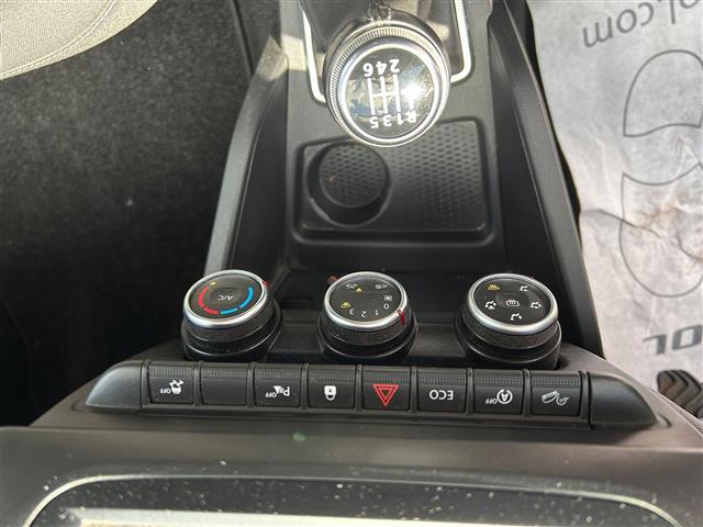 DACIA Duster II 2018 01152343_VO38013322