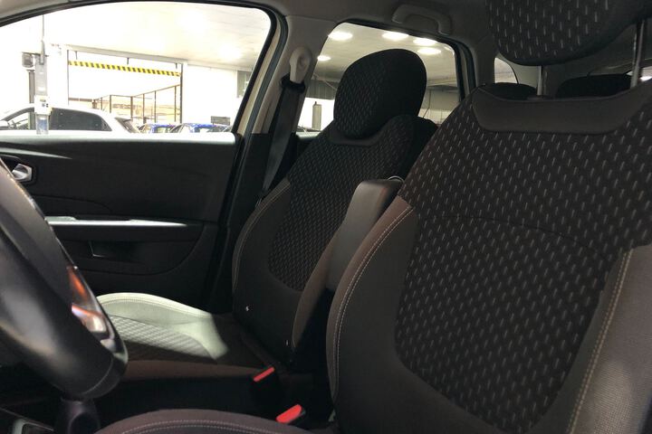 Inside Captur  Blanco