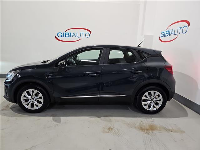 RENAULT Captur 02416221_VO38013170