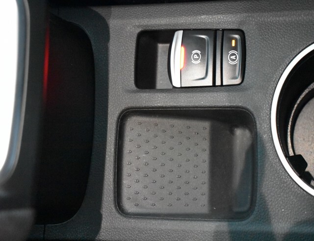 Inside Captur  GRIS