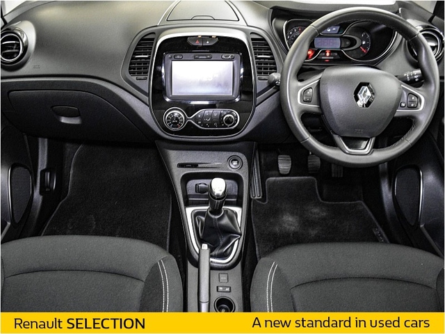 Exterior Captur  Red