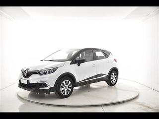 RENAULT Captur 01200682_VO38023577