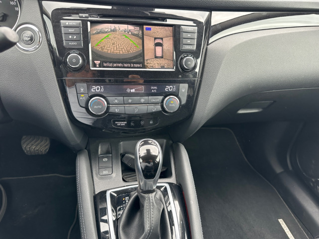 Exterior QASHQAI  NEGRU