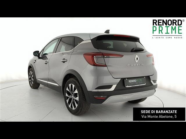 RENAULT Captur 00948035_VO38023732
