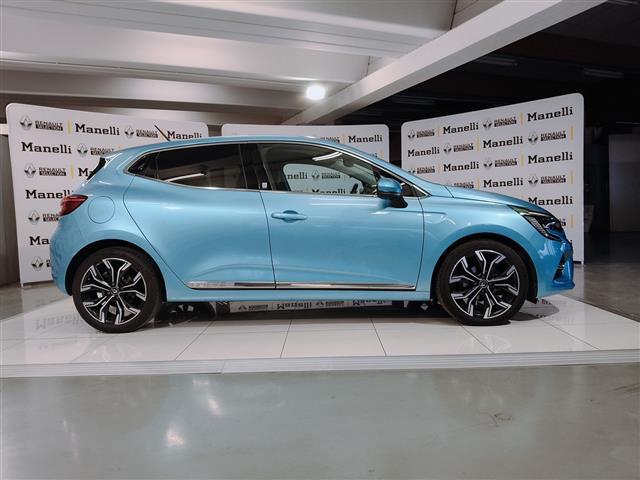RENAULT Clio 00039377_VO38013022