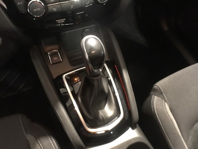 Inside Qashqai  Azul Ultramar