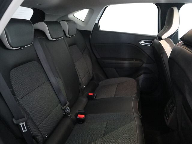 Inside Captur Híbrido Enchufable  Blanco Albatros con 