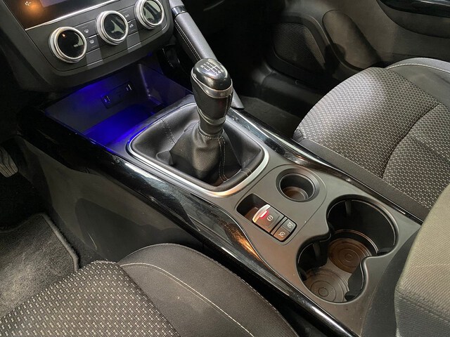 Inside Kadjar Diesel  Azul Rayo
