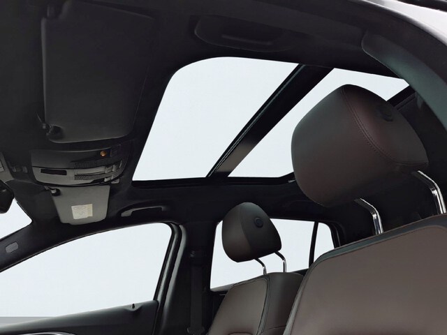 Inside QX30 Diesel  Graphite Shadow