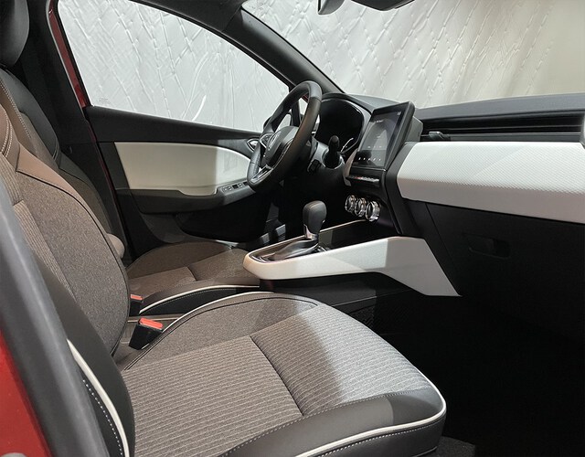 Inside Clio Híbrido  Rojo Deseo