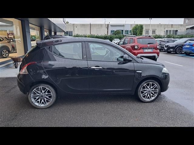 LANCIA Ypsilon 02486533_VO38013041