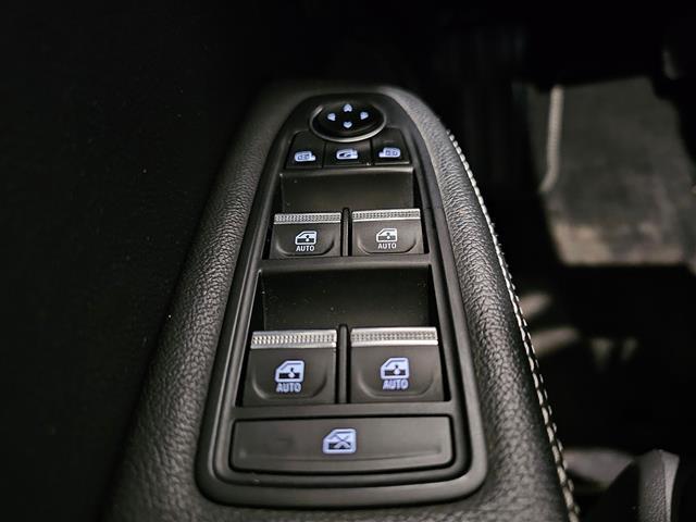 RENAULT Arkana 02416226_VO38013170