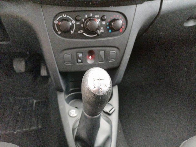 Inside Sandero  BLANCO MARFIL