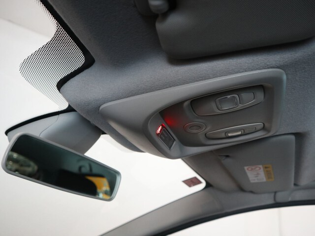 Inside Clio  Rojo Deseo