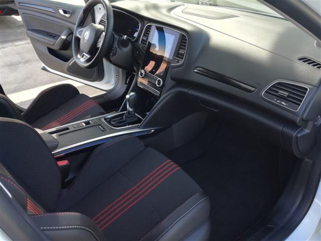 RENAULT Megane IV 2020 Sporter 00969450_VO38013322