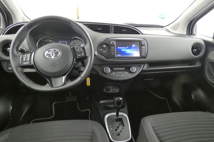 Inside Yaris Híbrido  Blanco Classic