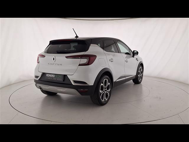 RENAULT Captur II 2019 00973722_VO38023732