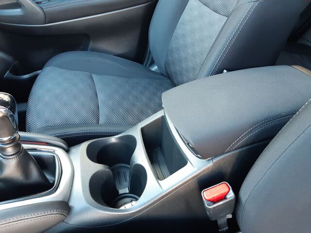 Inside Qashqai Diesel  Negro