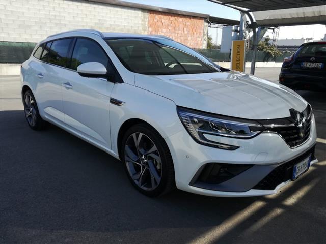 RENAULT Megane IV 2020 Sporter 00969450_VO38013322