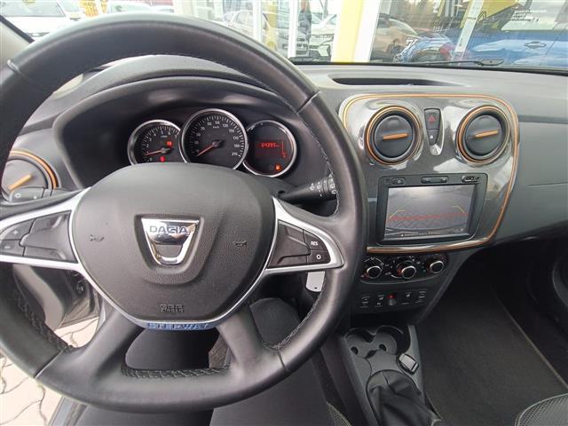 DACIA Sandero  Stepway 05890523_VO38013080