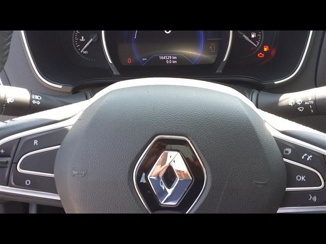 RENAULT Megane 00021245_VO38013018