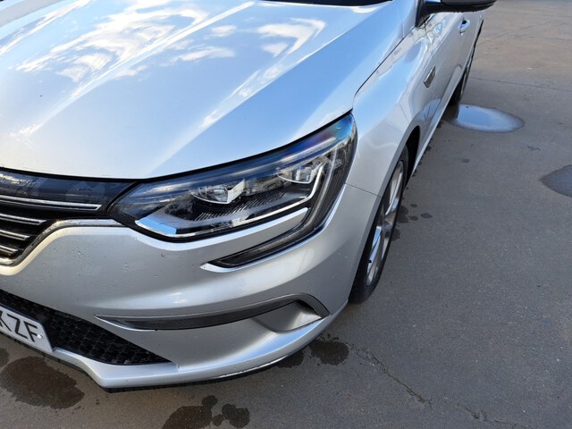 Outside Mégane Sport Tourer Diesel  GRIS