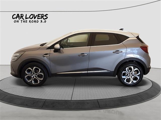 RENAULT Captur 05258278_VO38013034