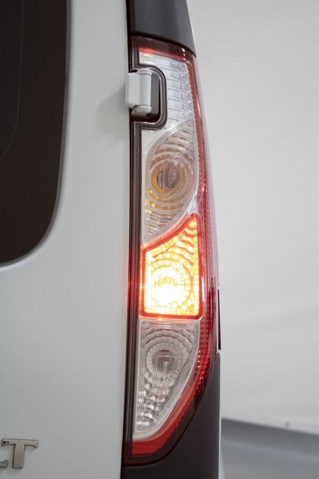 Outside Kangoo Combi Diesel  Blanco Mineral