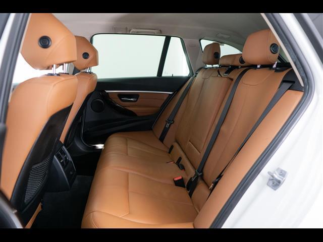 BMW Serie 3 40001522_VO38053400