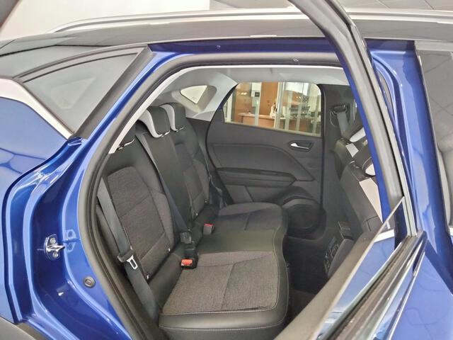 Inside Captur  Azul Rayo con techo 