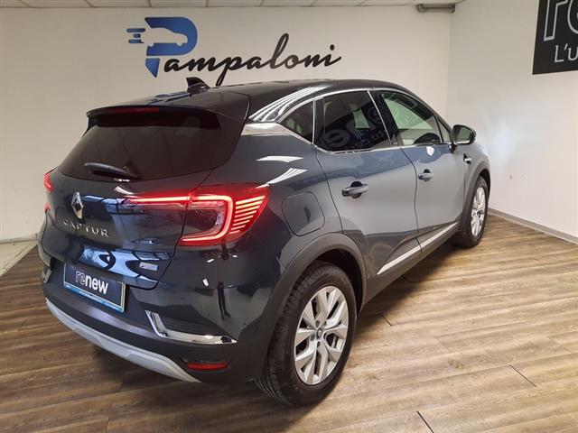 RENAULT Captur 03362123_VO38043894